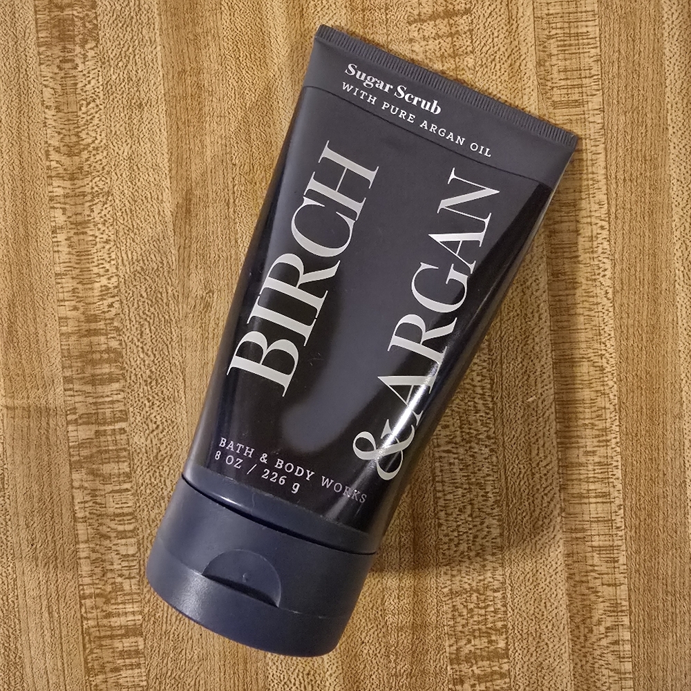Bath & Body Works Birch & Argon body scrub
